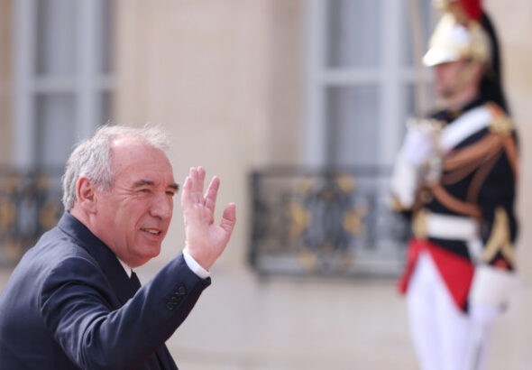 _François Bayrou benoemd tot nieuwe Franse premier te midden van politieke crisis_ een diepgaande analyse_